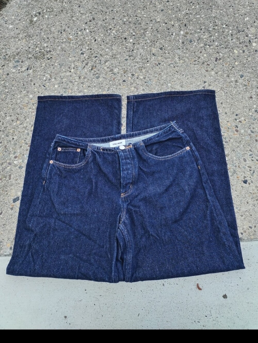 Still here jeans - Picture 9 of 10